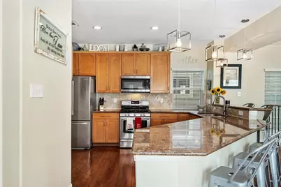 1109 W 15th 1/2 Street #K, Houston, TX 77008 - Photo 8