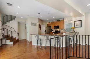 1109 W 15th 1/2 St, Houston, TX 77008 - Photo 10