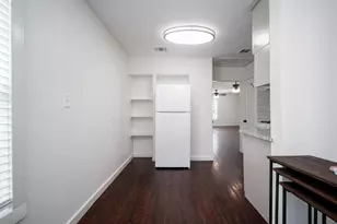 1911 Forest Hill Blvd, Houston, TX 77023 - Photo 8