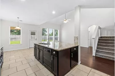 219 Myrtle Drive, Baytown, TX 77520 - Photo 16