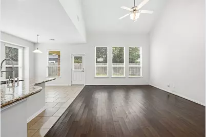 219 Myrtle Drive, Baytown, TX 77520 - Photo 10