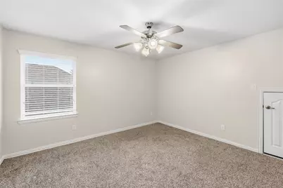 219 Myrtle Drive, Baytown, TX 77520 - Photo 44