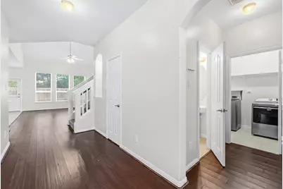 219 Myrtle Drive, Baytown, TX 77520 - Photo 8