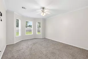 219 Myrtle Dr, Baytown, TX 77520 - Photo 26