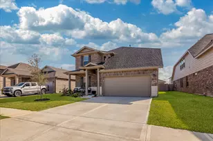 8426 Moonlight Bay Cir, Baytown, TX 77523 - Photo 2