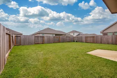 8426 Moonlight Bay Circle, Baytown, TX 77523 - Photo 38