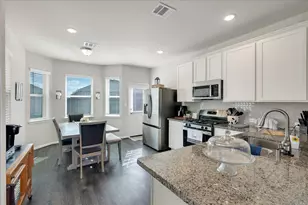 8426 Moonlight Bay Cir, Baytown, TX 77523 - Photo 14