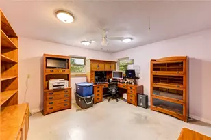 2465 Ryan Dr, Alvin, TX 77511 - Photo 26
