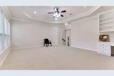 3 N Fair Manor Circle, The Woodlands, TX 77382 - Photo 16