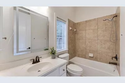 3 N Fair Manor Circle, The Woodlands, TX 77382 - Photo 28