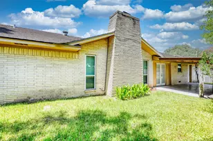 607 Rosewood Dr, Victoria, TX 77901 - Photo 20