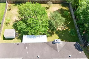 607 Rosewood Dr, Victoria, TX 77901 - Photo 48