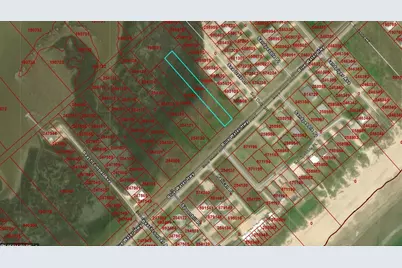 1623 Blue Water Highway, Surfside Beach, TX 77541 - Photo 2