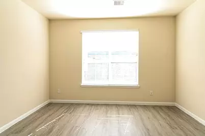 9711 Cira Court, Houston, TX 77044 - Photo 8
