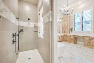 208 N Opulent Dr, Montgomery, TX 77316 - Photo 20