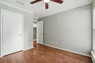 614 Leicester Ln, Houston, TX 77034 - Photo 14