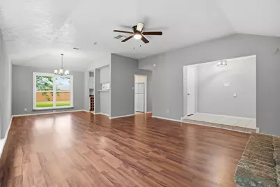 614 Leicester Lane, Houston, TX 77034 - Photo 6