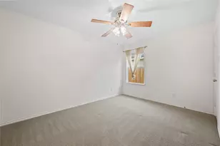 17919 Magenta Springs Dr, Humble, TX 77346 - Photo 16