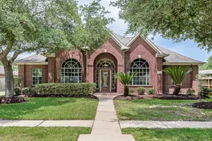 3208 Sumac Dr, Pearland, TX 77584 - Photo 1