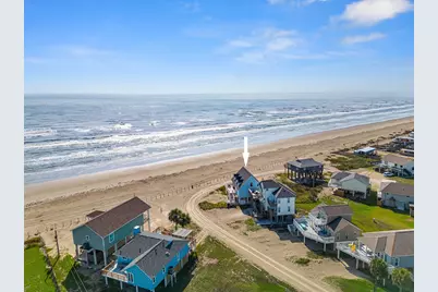 17812 Vera Cruz Boulevard, Galveston, TX 77554 - Photo 2