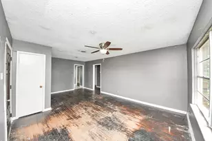 1501 Sheridan Rd, Pasadena, TX 77502 - Photo 8