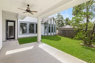 11 W Sawyer Ridge Dr, The Woodlands, TX 77389 - Photo 40