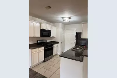 9919 Opal Rock Drive, Rosharon, TX 77583 - Photo 10