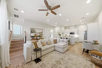 5929 Haring Lane, Houston, TX 77091 - Photo 6