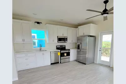 14142 Miramar Drive, Galveston, TX 77554 - Photo 8