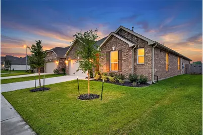 12818 Mossy Knoll Drive, Houston, TX 77044 - Photo 2