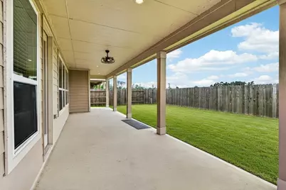 12818 Mossy Knoll Drive, Houston, TX 77044 - Photo 32