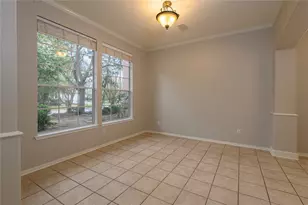 58 S Plum Crest Cir, The Woodlands, TX 77382 - Photo 6