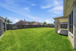 1621 N Yellowstone Dr, Deer Park, TX 77536 - Photo 32