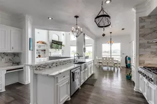8 Cypress Point Ct, Manvel, TX 77578 - Photo 12