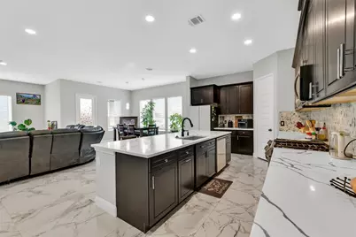 5414 Huepers Street, Alvin, TX 77511 - Photo 12