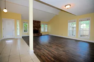 1903 Brushy Creek Dr, Sugar Land, TX 77478 - Photo 6