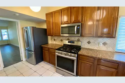 1903 Brushy Creek Drive, Sugar Land, TX 77478 - Photo 4