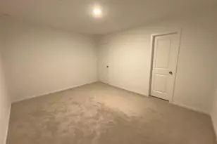 1612 Colina Crk, Conroe, TX 77301 - Photo 10