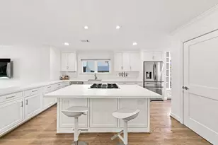 742 W 42nd St, Houston, TX 77018 - Photo 18