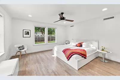 742 W 42nd Street, Houston, TX 77018 - Photo 26