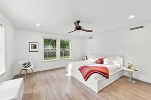 742 W 42nd St, Houston, TX 77018 - Photo 26