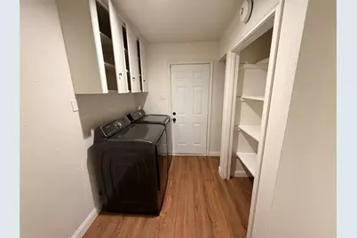 3303 Freshmeadows Drive, Houston, TX 77063 - Photo 10