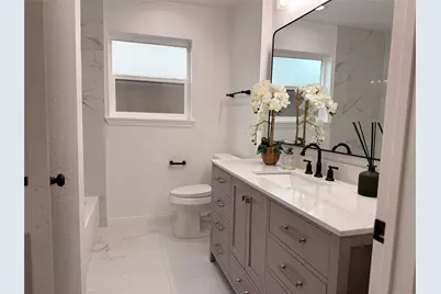 3303 Freshmeadows Drive, Houston, TX 77063 - Photo 24