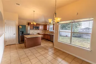 102 Thompson Trail, Bastrop, TX 78602 - Photo 6