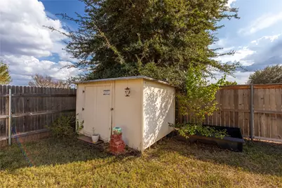 102 Thompson Trail, Bastrop, TX 78602 - Photo 16