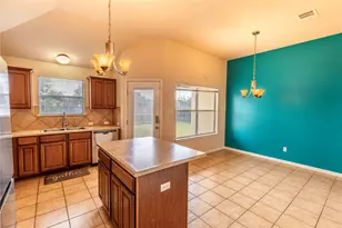 102 Thompson Trail, Bastrop, TX 78602 - Photo 4