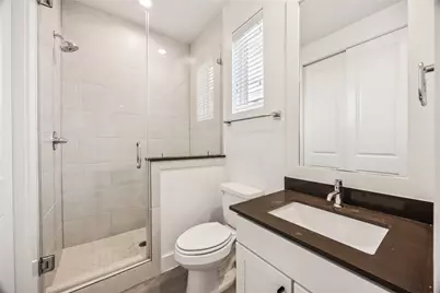 1812 W Webster Street, Houston, TX 77019 - Photo 6