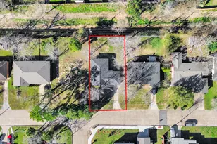 8918 Vinearbor St, Houston, TX 77033 - Photo 2