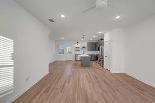 510 Samuel Rdg Dr, Dayton, TX 77535 - Photo 2