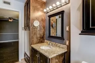 2515 Shakespeare St, Houston, TX 77030 - Photo 10